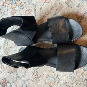 Elegant Black Women's Sandals